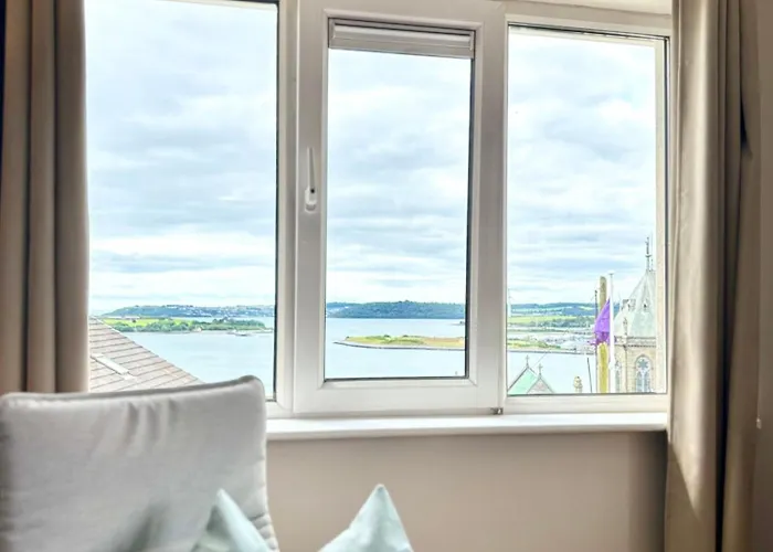 Retreat Sea & Cathedral Views * 科芙